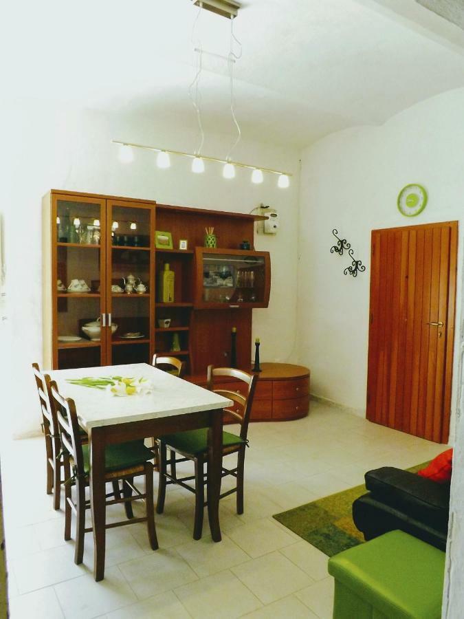 Centralissimo Nel Cuore Del Borgo Suvereto Luaran gambar