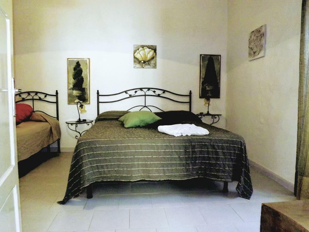 Centralissimo Nel Cuore Del Borgo Suvereto Luaran gambar