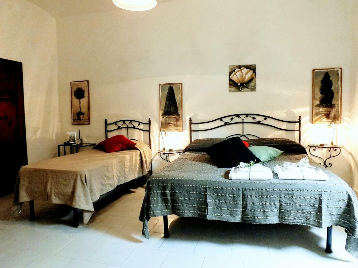 Centralissimo Nel Cuore Del Borgo Suvereto Luaran gambar